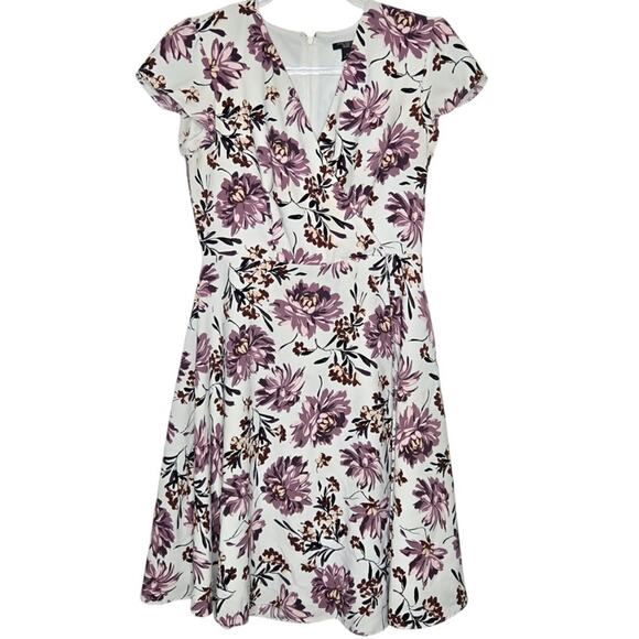 Floral Faux Wrap Mini Dress Size 2P Petite Preppy Wedding Brunch Garden Feminine - Picture 1 of 6